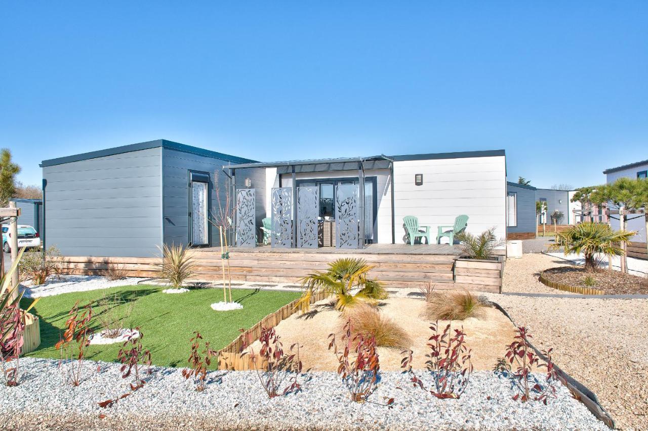 Joli Chalet Pour 6 - Domaine Avec Piscine Bretignolles-sur-Mer Exterior photo